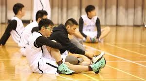 LPL最惨选手诞生！圈内主播爆料RNG离谱合同，LPL概念神陪玩挣钱