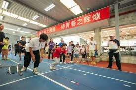 东契奇砍38+10+10无缘今日最佳！库里31+6落选，两人送绝杀也落选